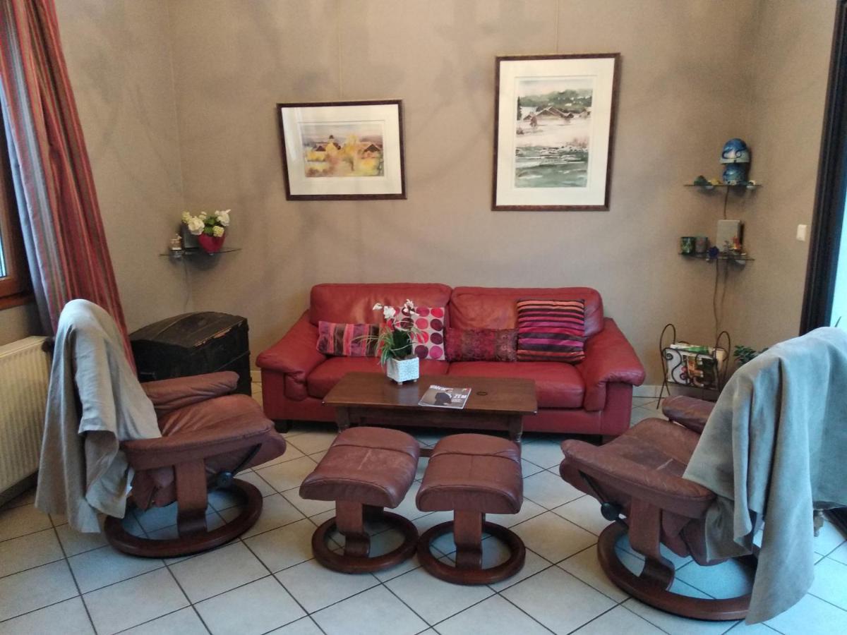 Chambre de l'Orée du Bois Audeux Extérieur photo